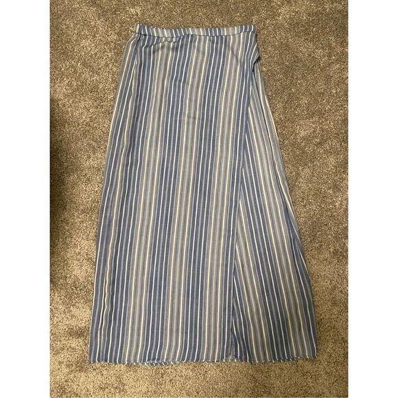 Blue and White Striped Maxi Skirt size Medium - Picture 1 of 3